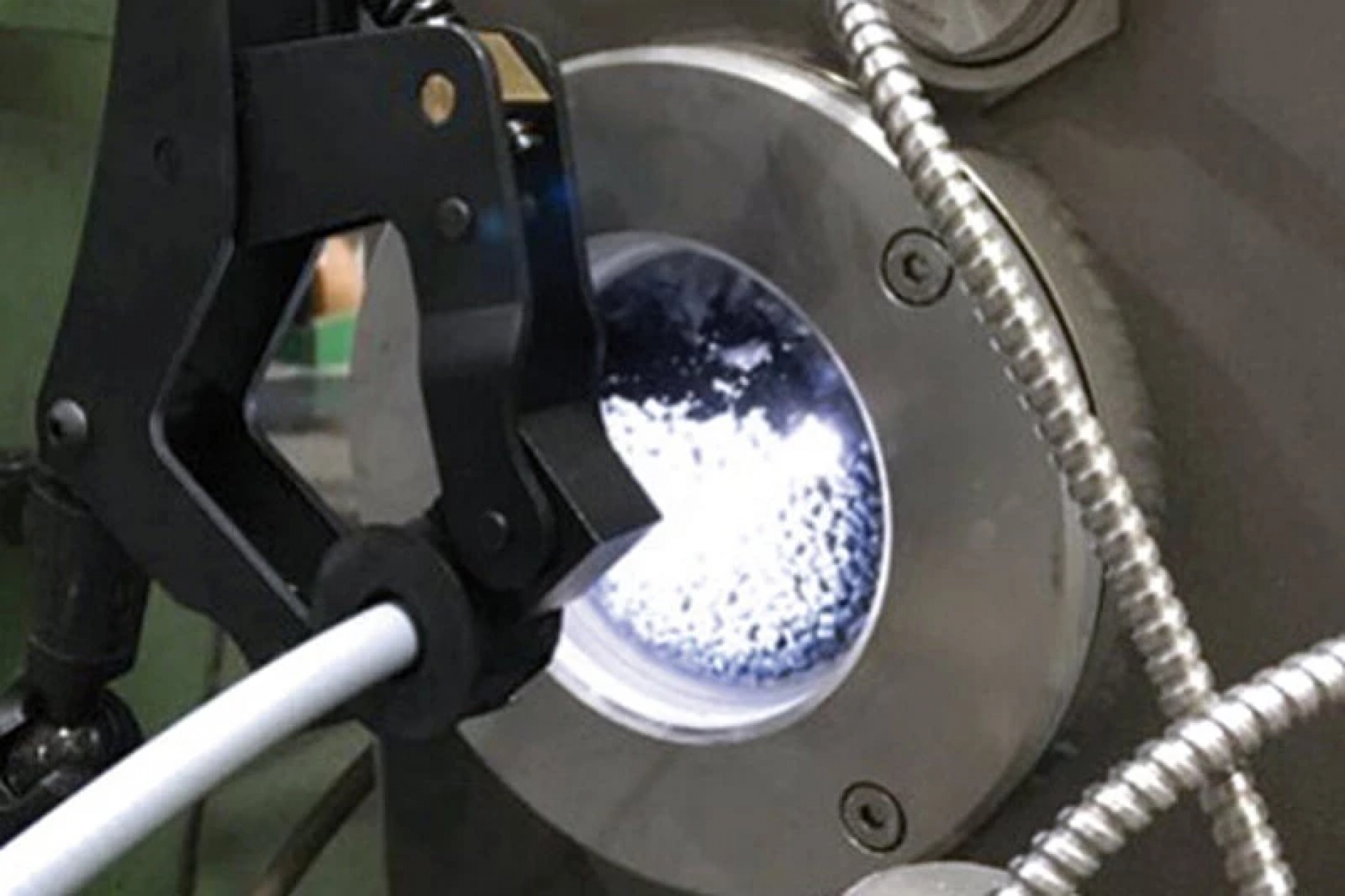 Misurazione del colore nella linea di estrusione