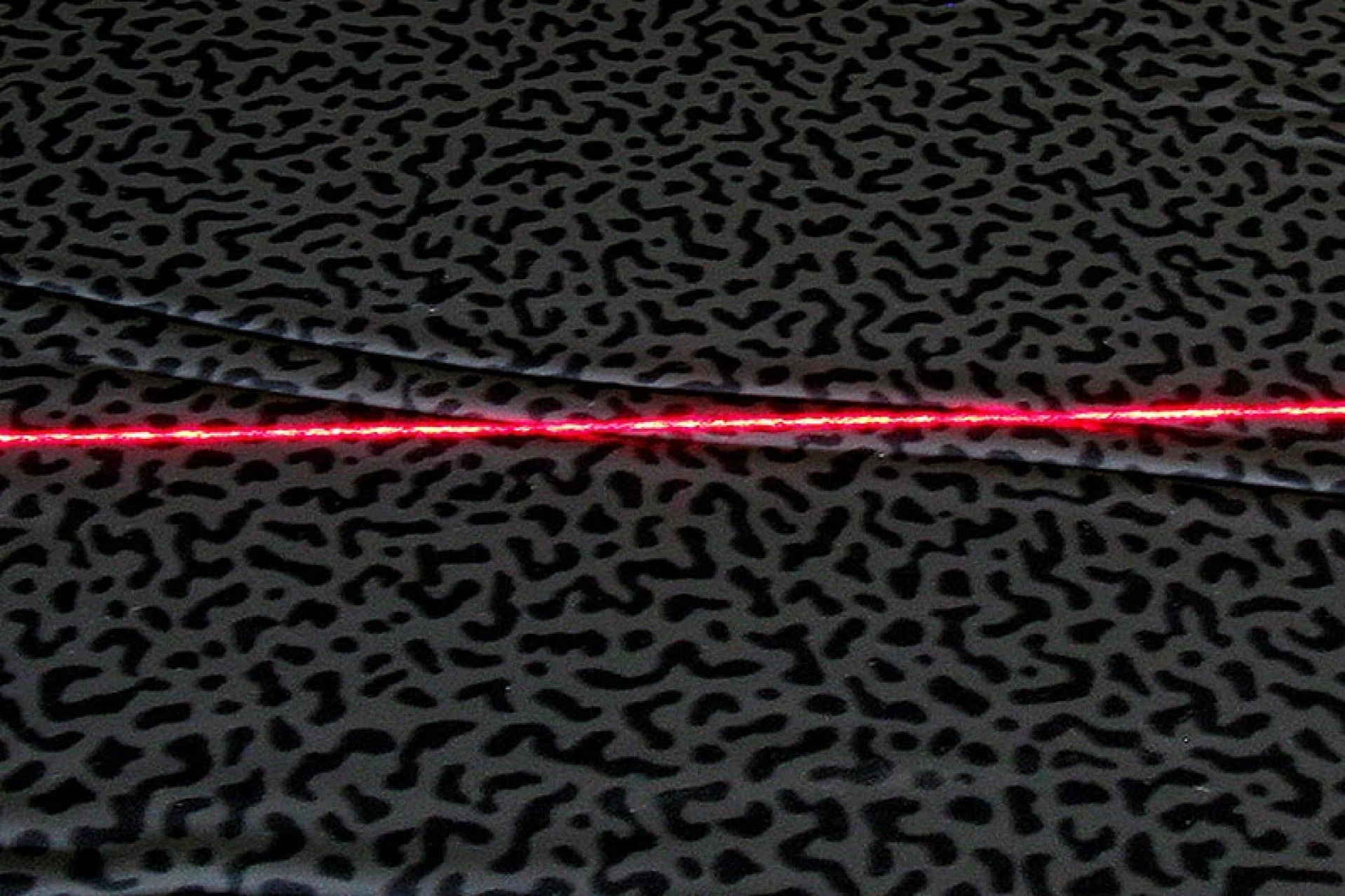 Controllo superficiale di pellicole adesive