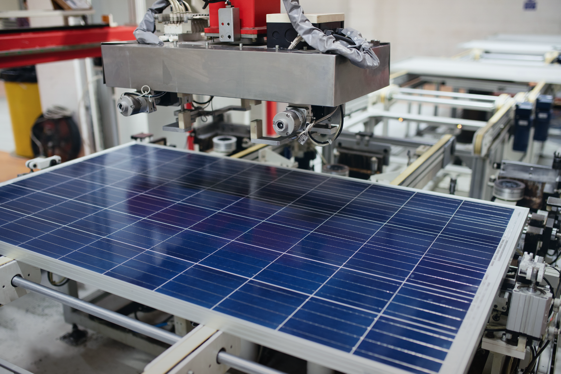 Controllo di qualit&agrave; termico nella produzione di celle solari